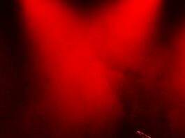 Elektronik Davul Setleri vs. Akustik Davullar – Modern Davulculuğun İki Yolu