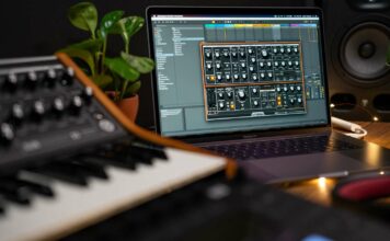 Ableton Live: Hibrit İş Akışı ve Gerçek Zamanlı Ses İşleme Teknolojileri