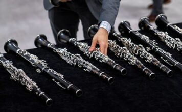 Üflemeli Entsürmanların İki Güçlü Karakteri: Klarnet ve Saksafon