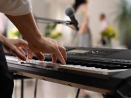 MIDI Klavye mi, Workstation mı? Müzik Üretiminde Doğru Ekipman Seçimi