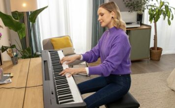 Akustik Piyano Hissini Evinize Taşıyan Kompakt Çözüm: Yamaha P-145BTB