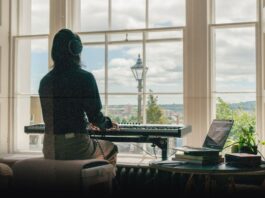 Bir Sahnenin Duygusal Anatomisi: Film Müzikleri Nasıl Hazırlanıyor?