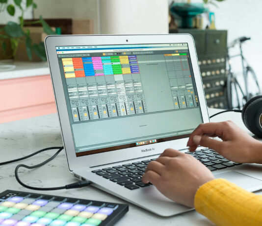 Müzisyenler ve Müzik Teknolojileriyle İlgilenenler İçin Dijital Çözümler
